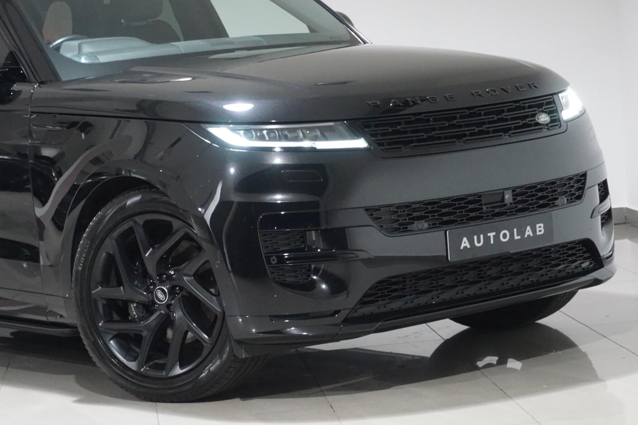 Land Rover Range Rover Sport 3.0 D300 MHEV Dynamic SE SUV 5dr Diesel Auto 4WD Euro 6 (s/s) (300 ps)